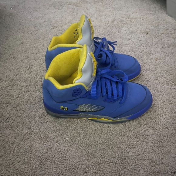 Jordan retros - Picture 2 of 5